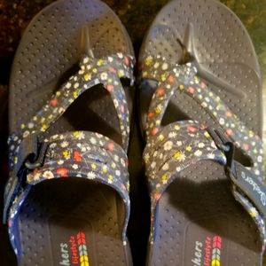 Skechers Foamies machine washable size 8